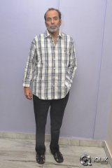 Parampara Movie Preview Show Press Meet